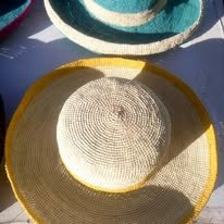 hats . chapeau